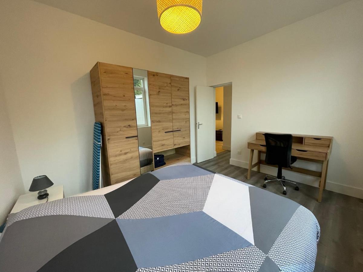 Residence Croix D'Anzin Valenciennes Bagian luar foto